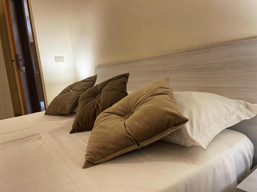 Sicania Rooms Comfort & Relax Enna Exterior foto